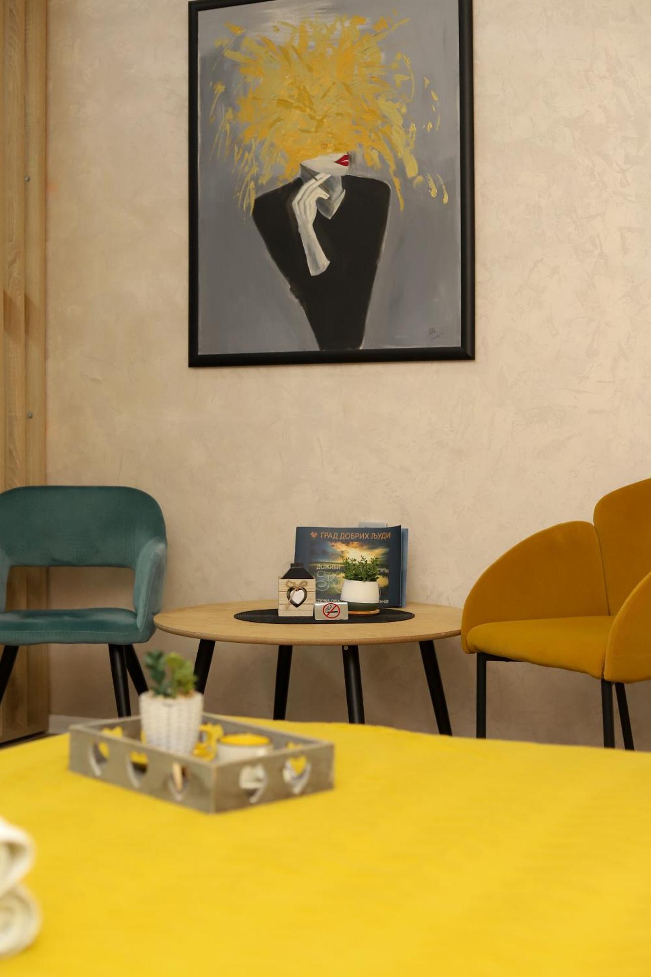 Vanimi Lux Apartmani Kikinda Luaran gambar